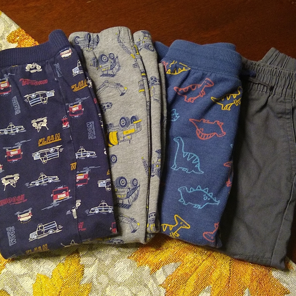 TAKE 50% OFF SALE Toddler Boys 4T Joggers Bundle